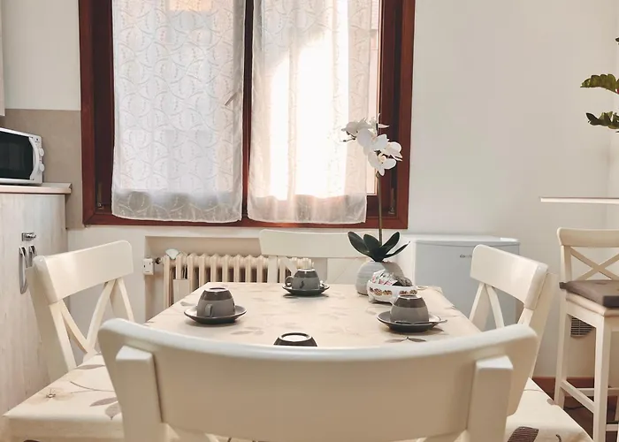 Marco Polo House * Местре