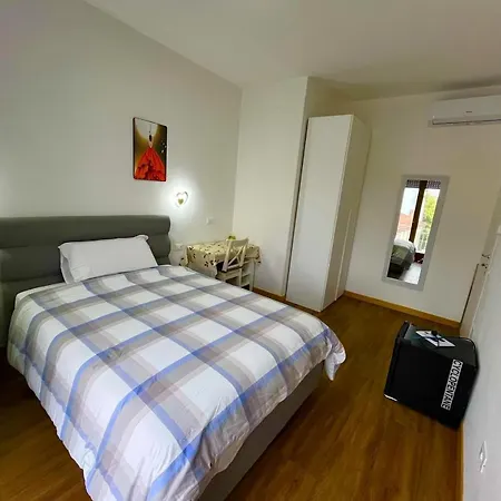 Marco Polo House Местре